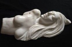 Donna di lindau -MarmoVenato h.12cm